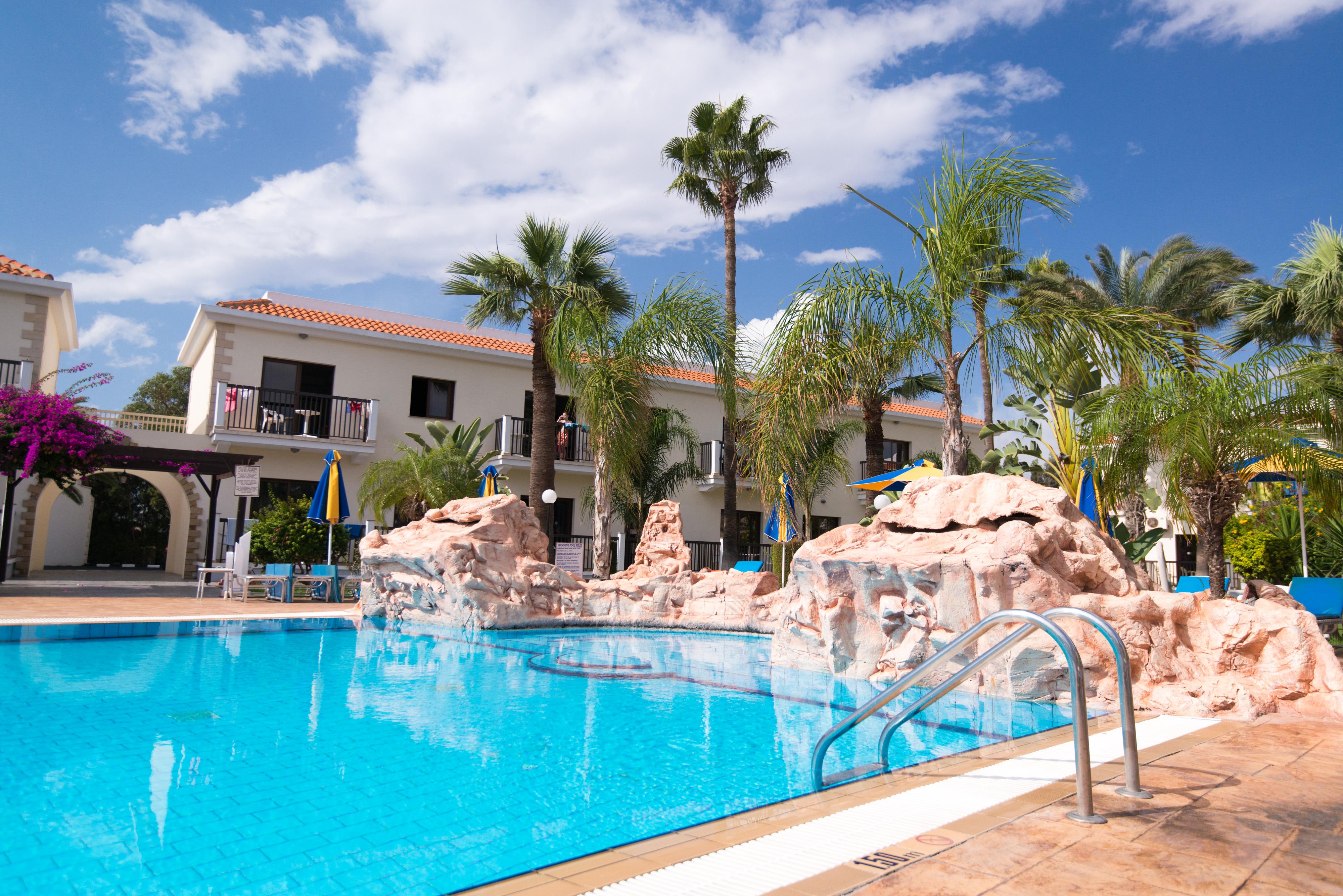 Loutsiana Deluxe Apts Ayia Napa Exterior foto