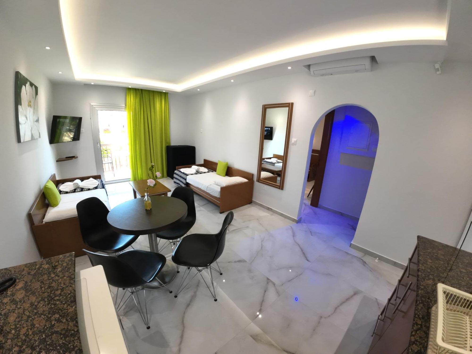 Loutsiana Deluxe Apts Ayia Napa Exterior foto